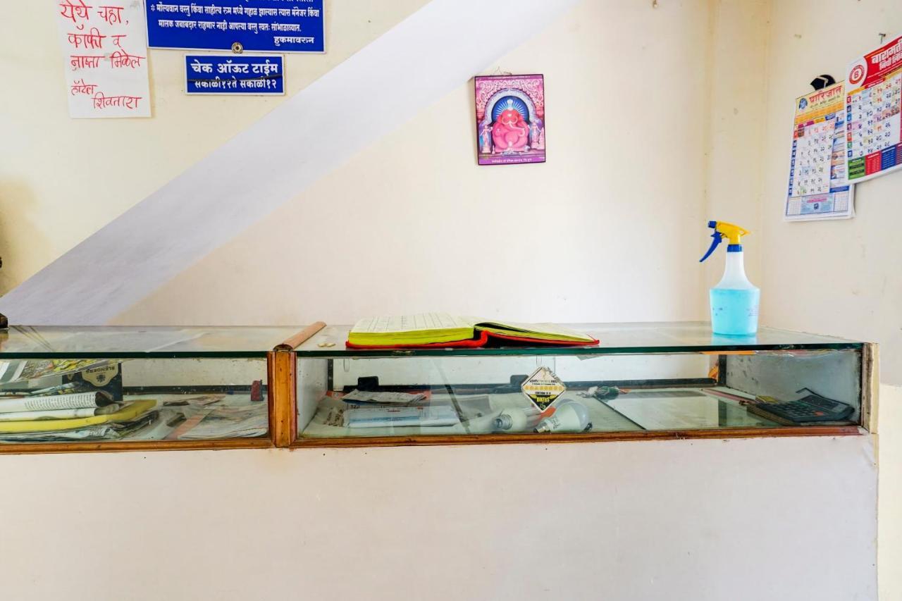Spot On 82626 Hotel Shivtara Morgaon 外观 照片